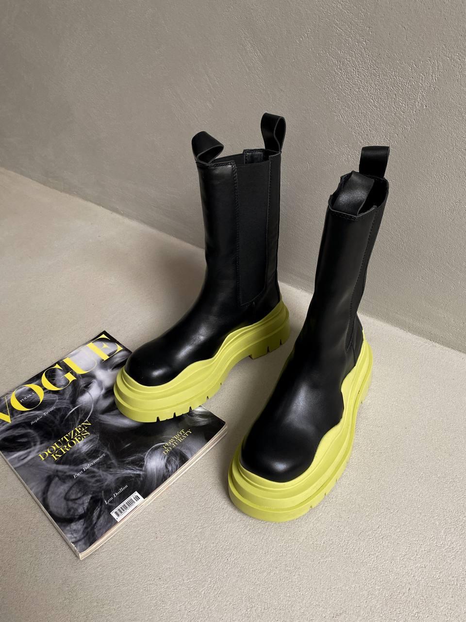 Bottega Veneta Yellow Premium