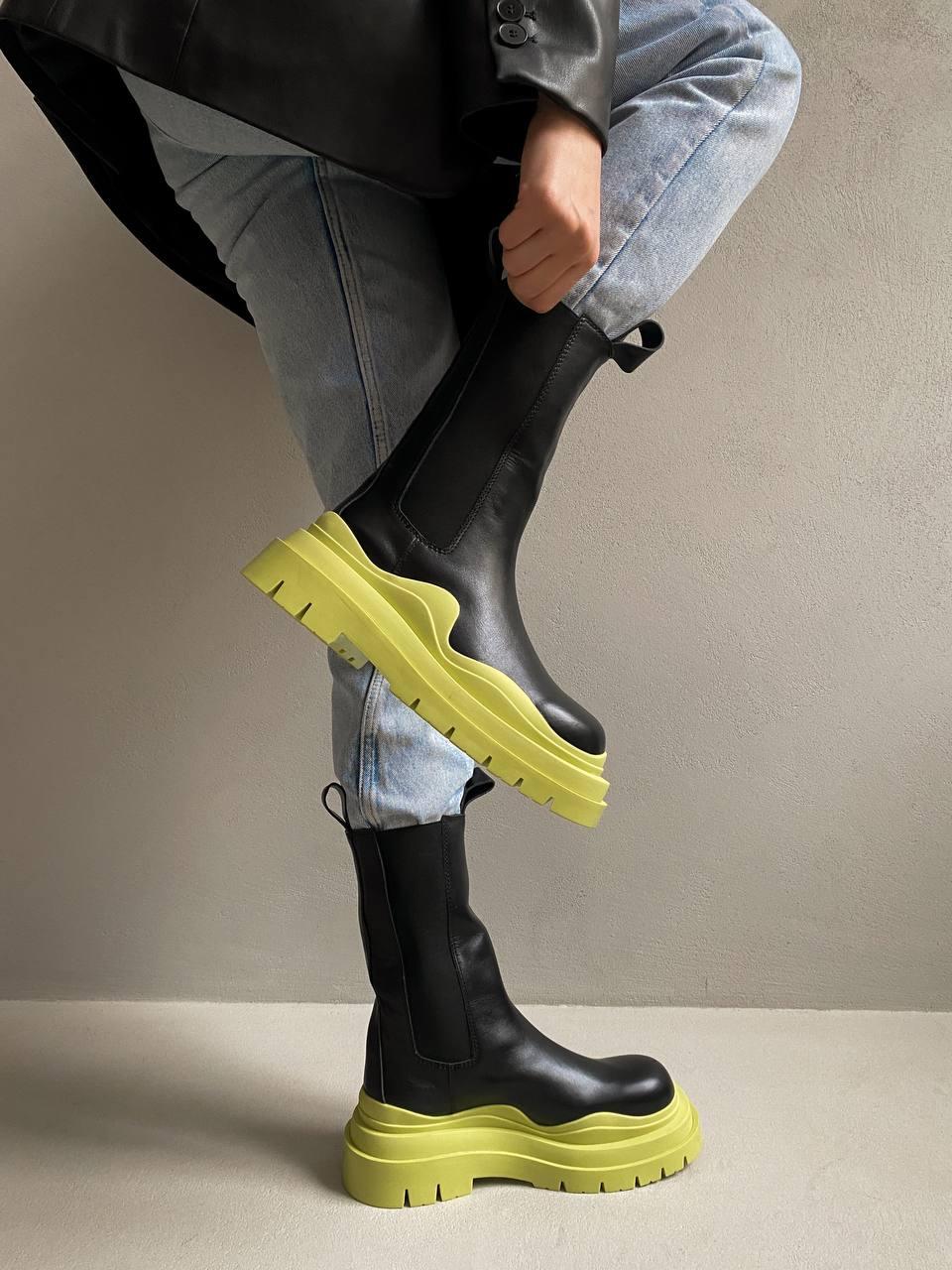 Bottega Veneta Yellow Premium