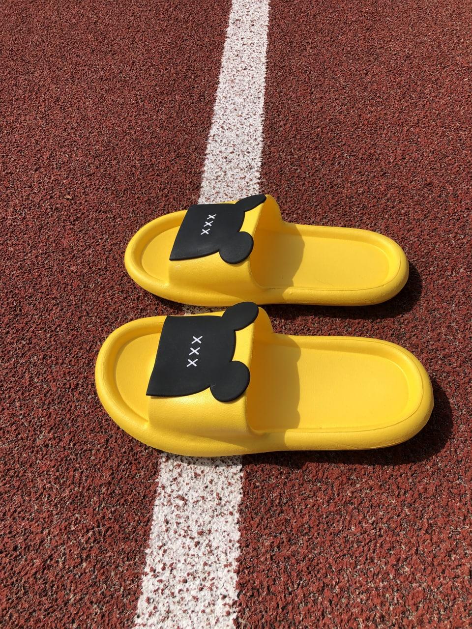 Slide Yellow