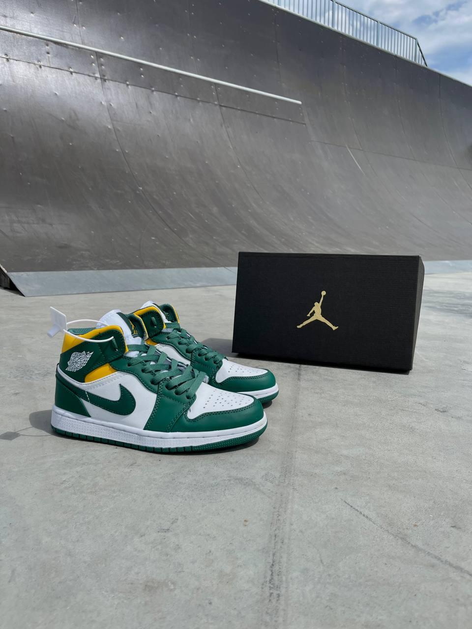 Nike Air Jordan 1 Mid GS Sonics