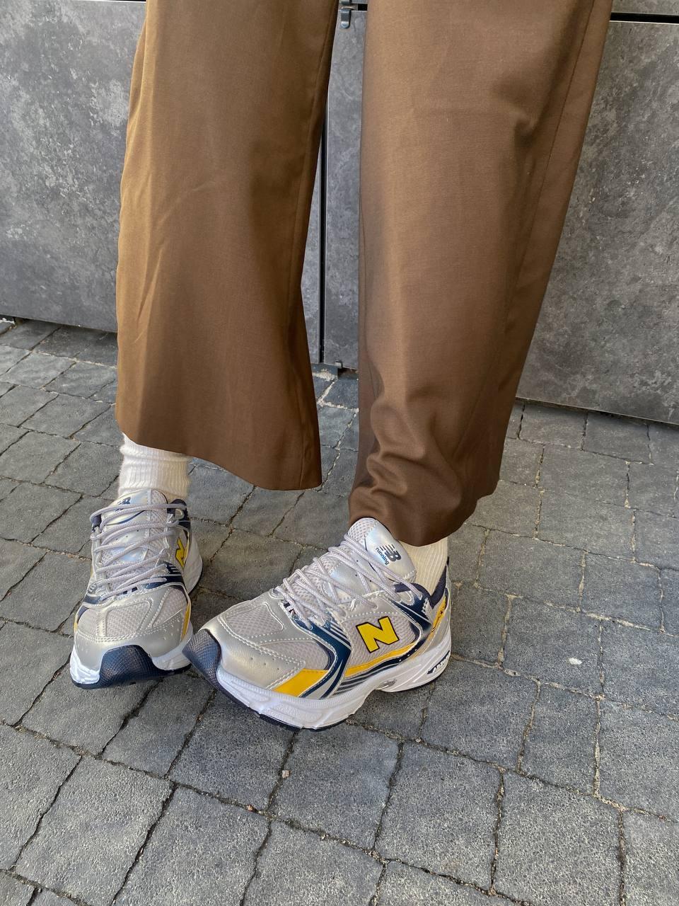New Balance 530 Yellow Silver