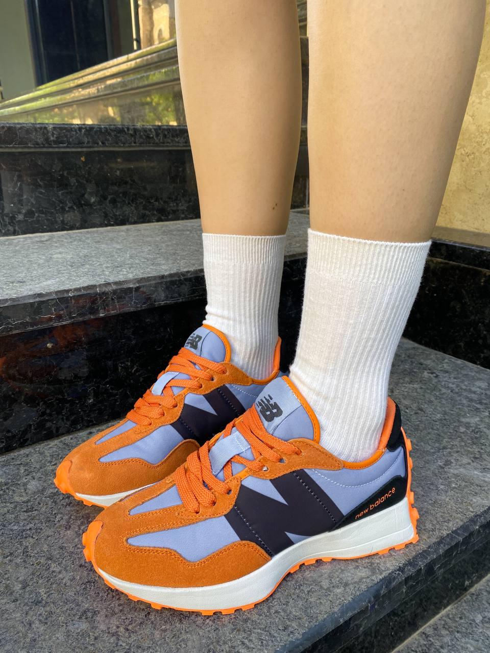 New Balance 327 Orange