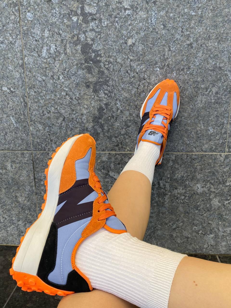 New Balance 327 Orange