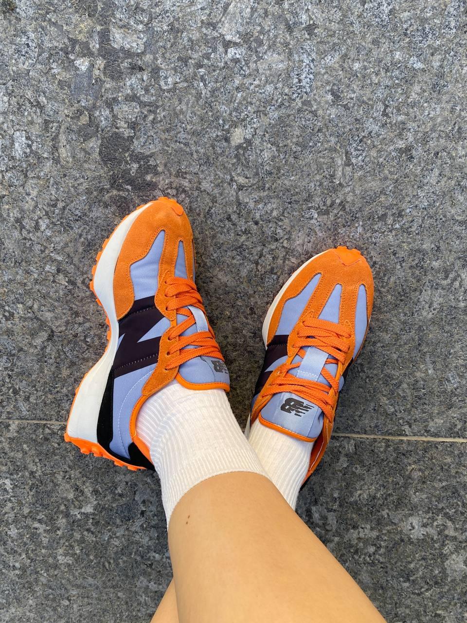 New Balance 327 Orange