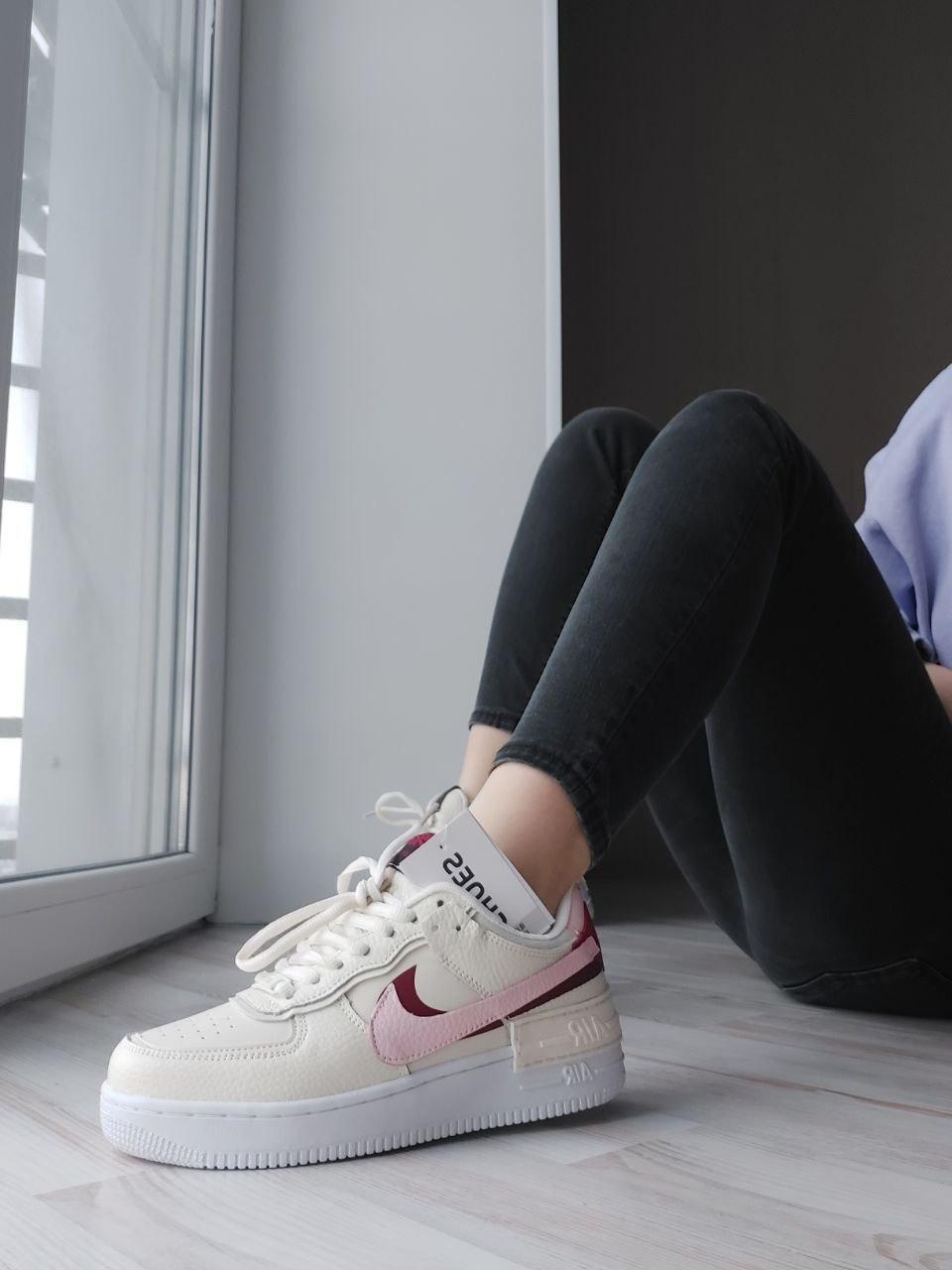 Nike Air Force 1 SHADOW White Beige Red