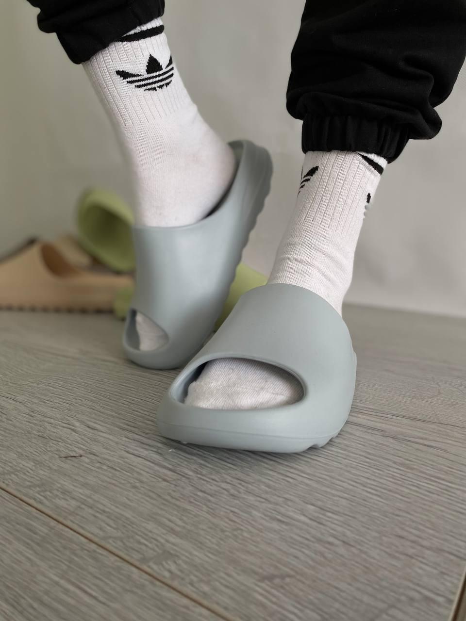 Adidas Yeezy Slide Grey