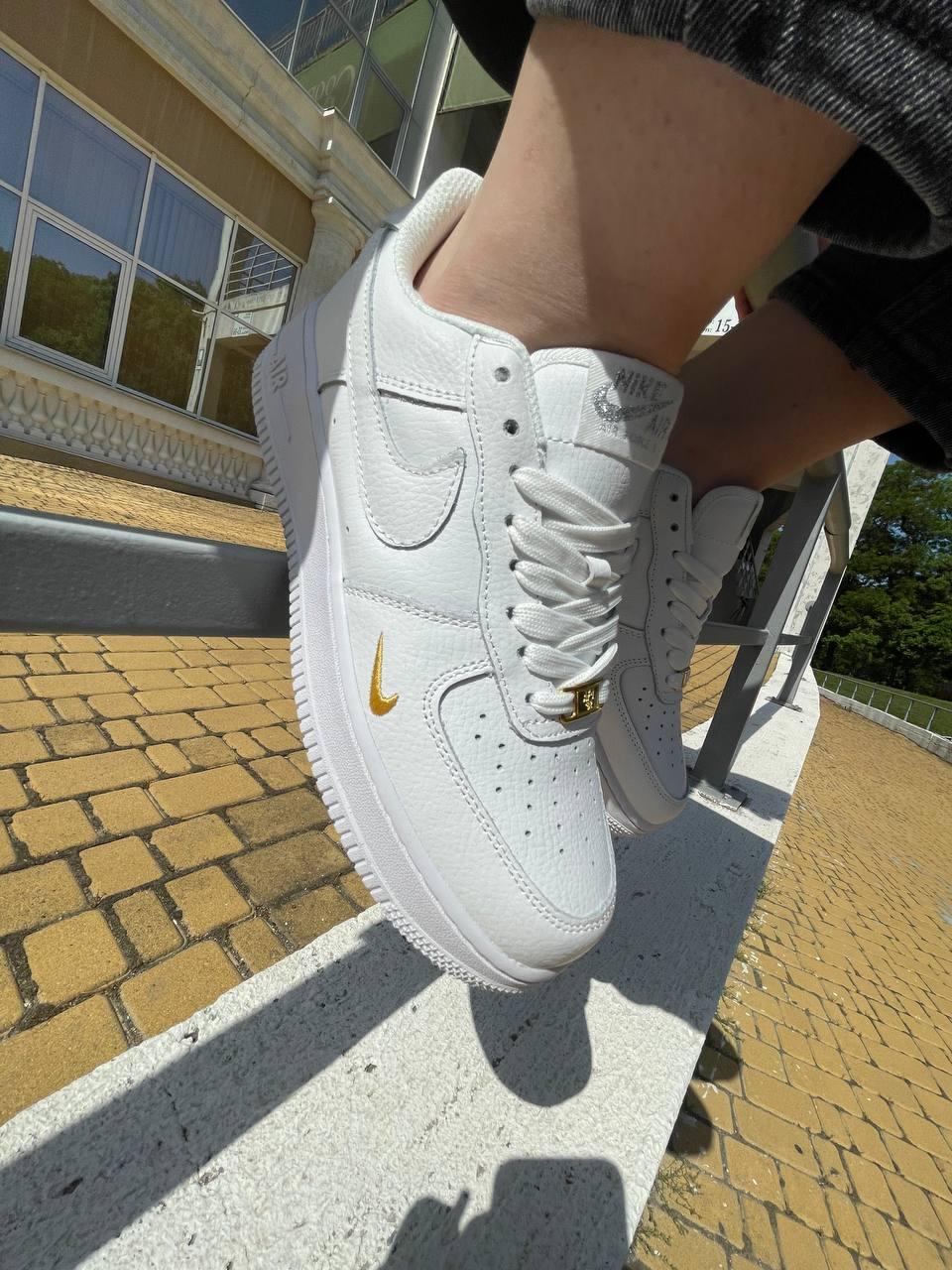Nike Air Force White