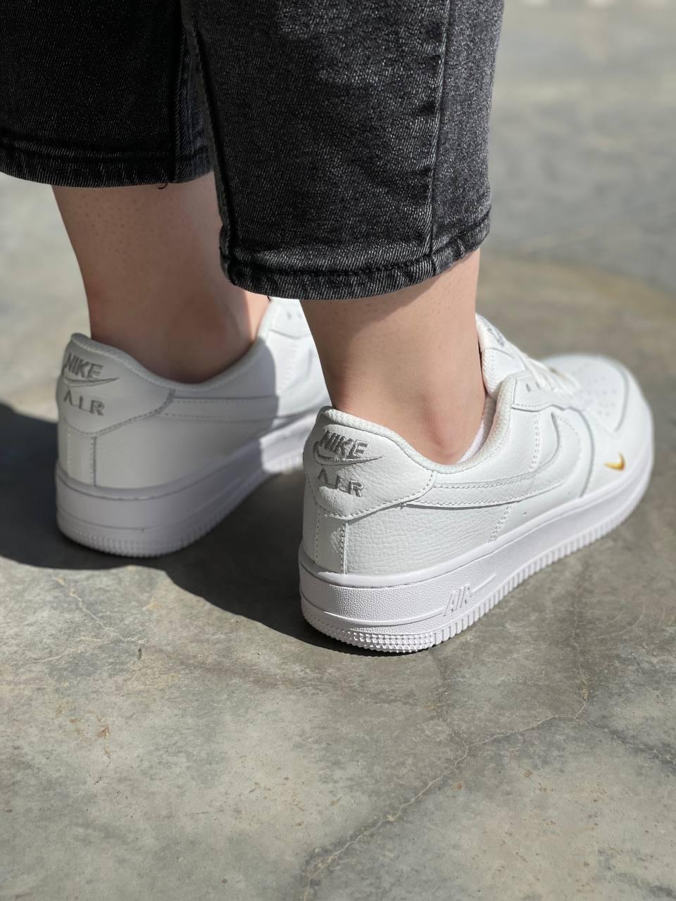 Nike Air Force White