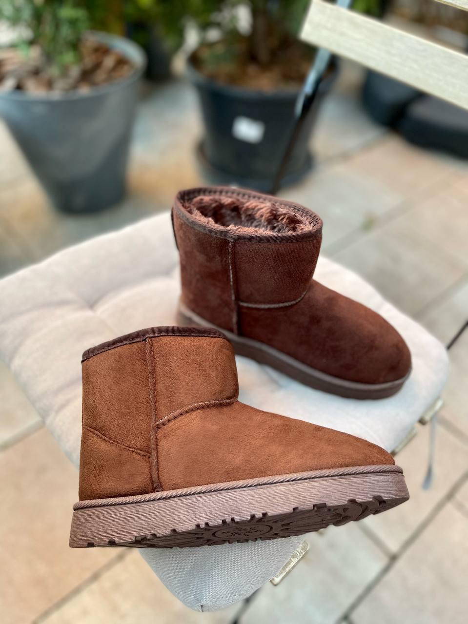 Ugg Brown No Name