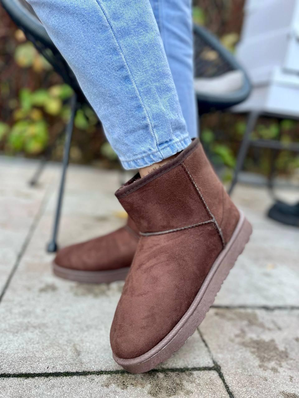 Ugg Brown No Name