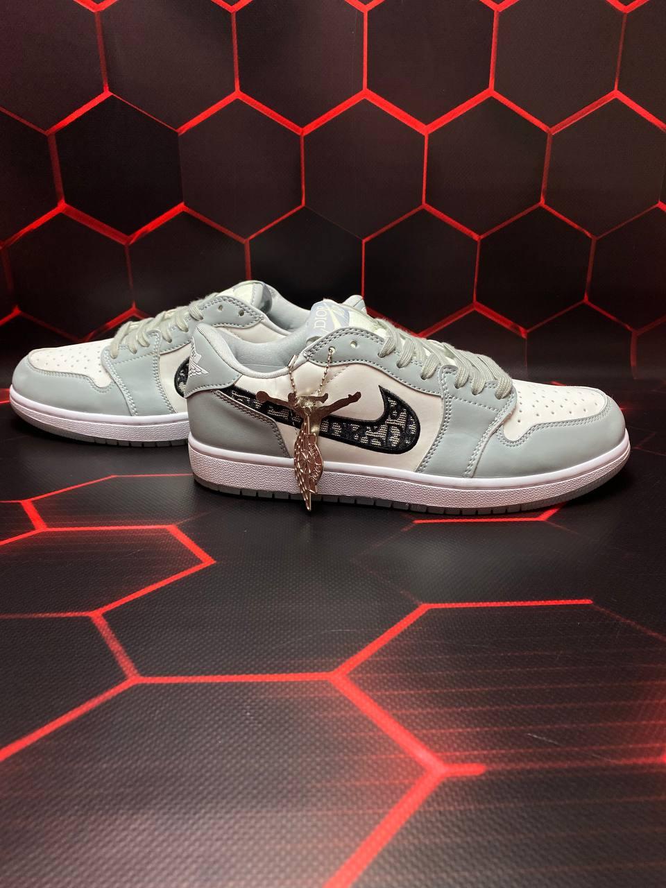 Nike Air Jordan 1 Retro x Dior Grey Black