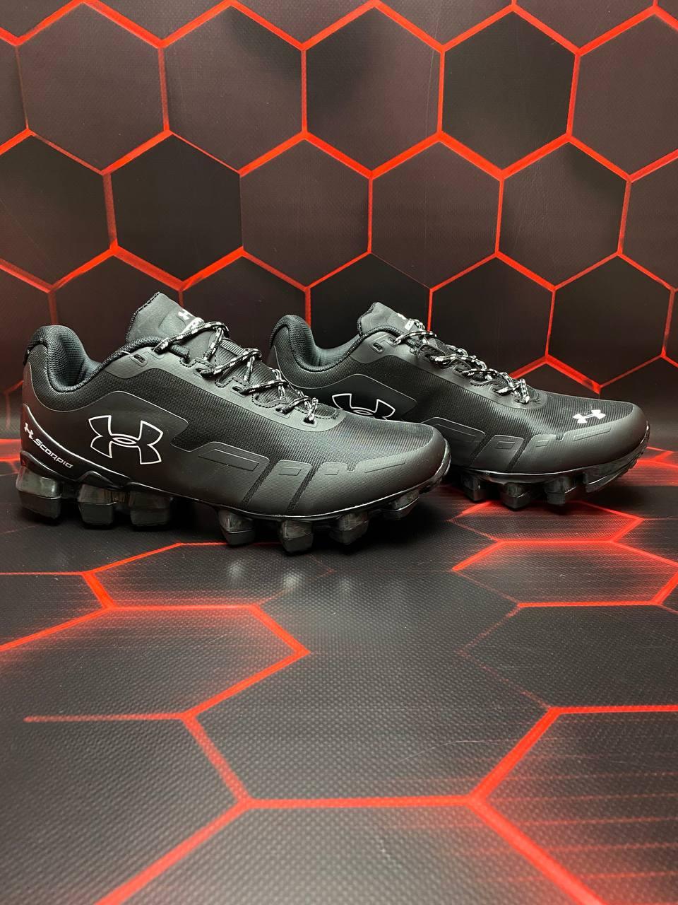 Under Armour Scorpio Black White