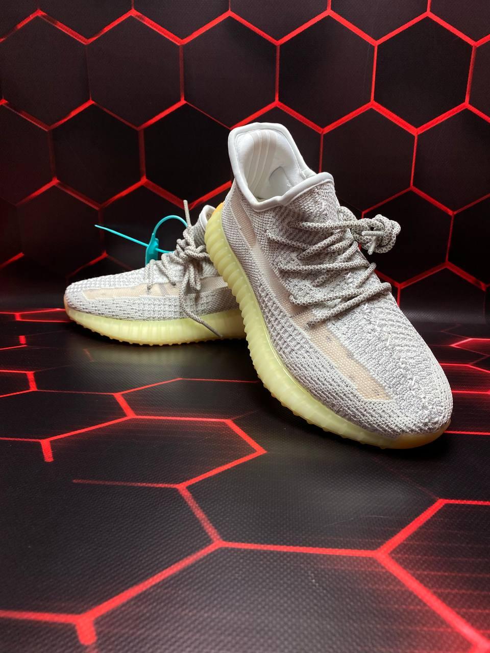 Adidas Yeezy Boost V2 (No reflective)