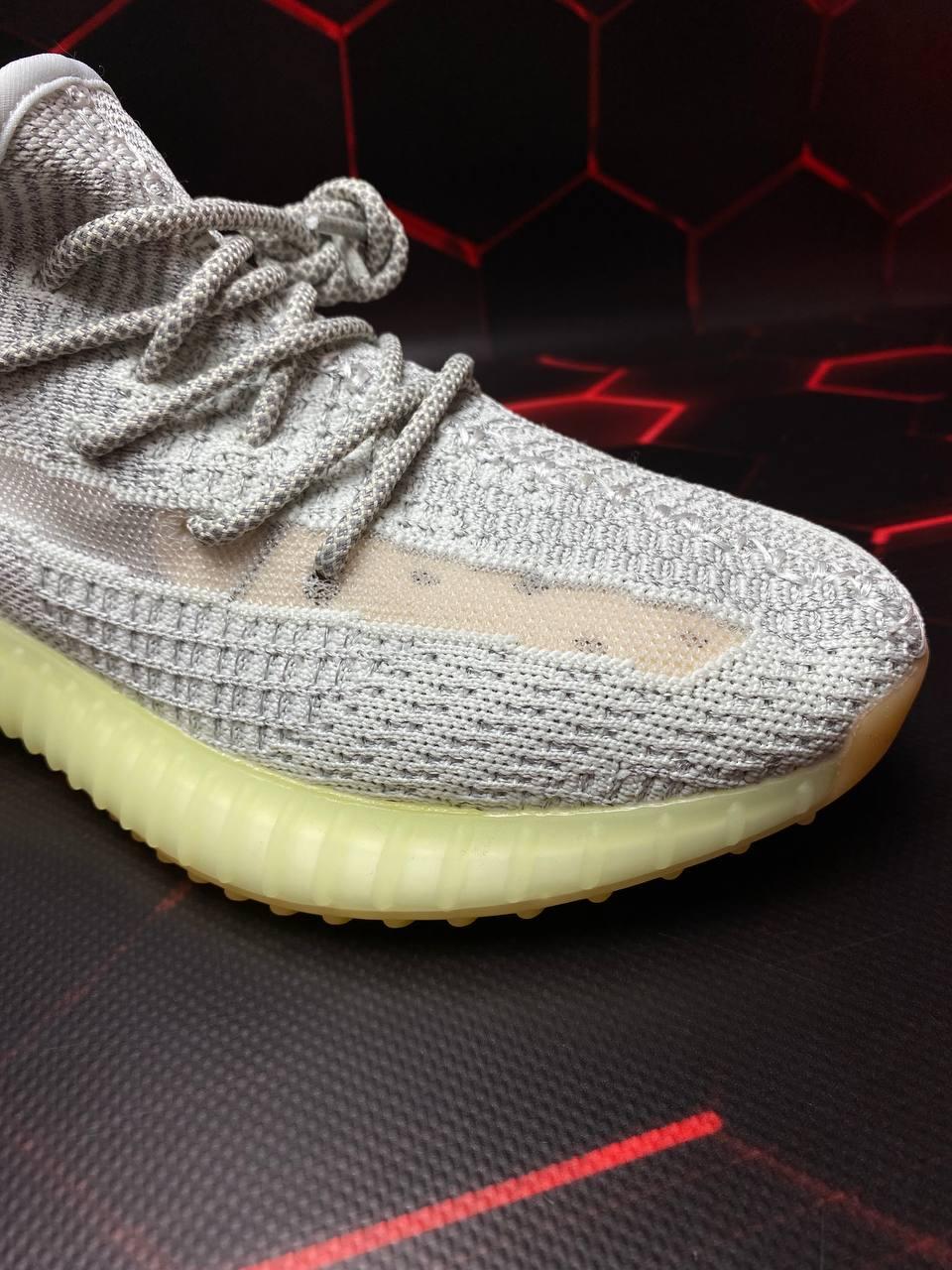Adidas Yeezy Boost V2 (No reflective)