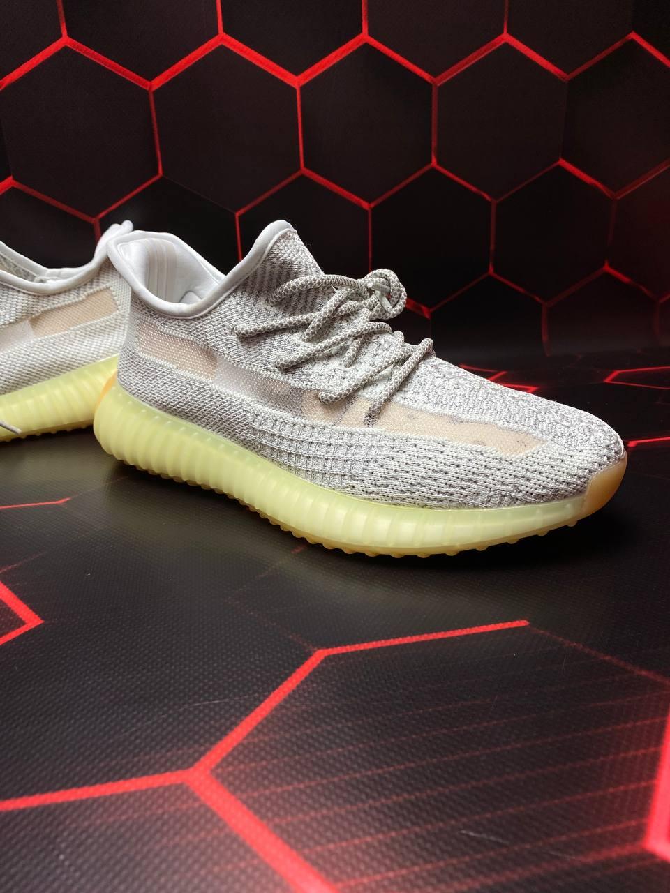 Adidas Yeezy Boost V2 (No reflective)