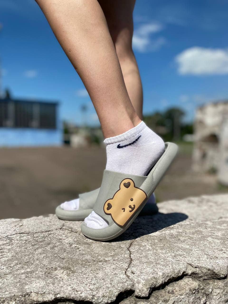 Slide Grey Bear
