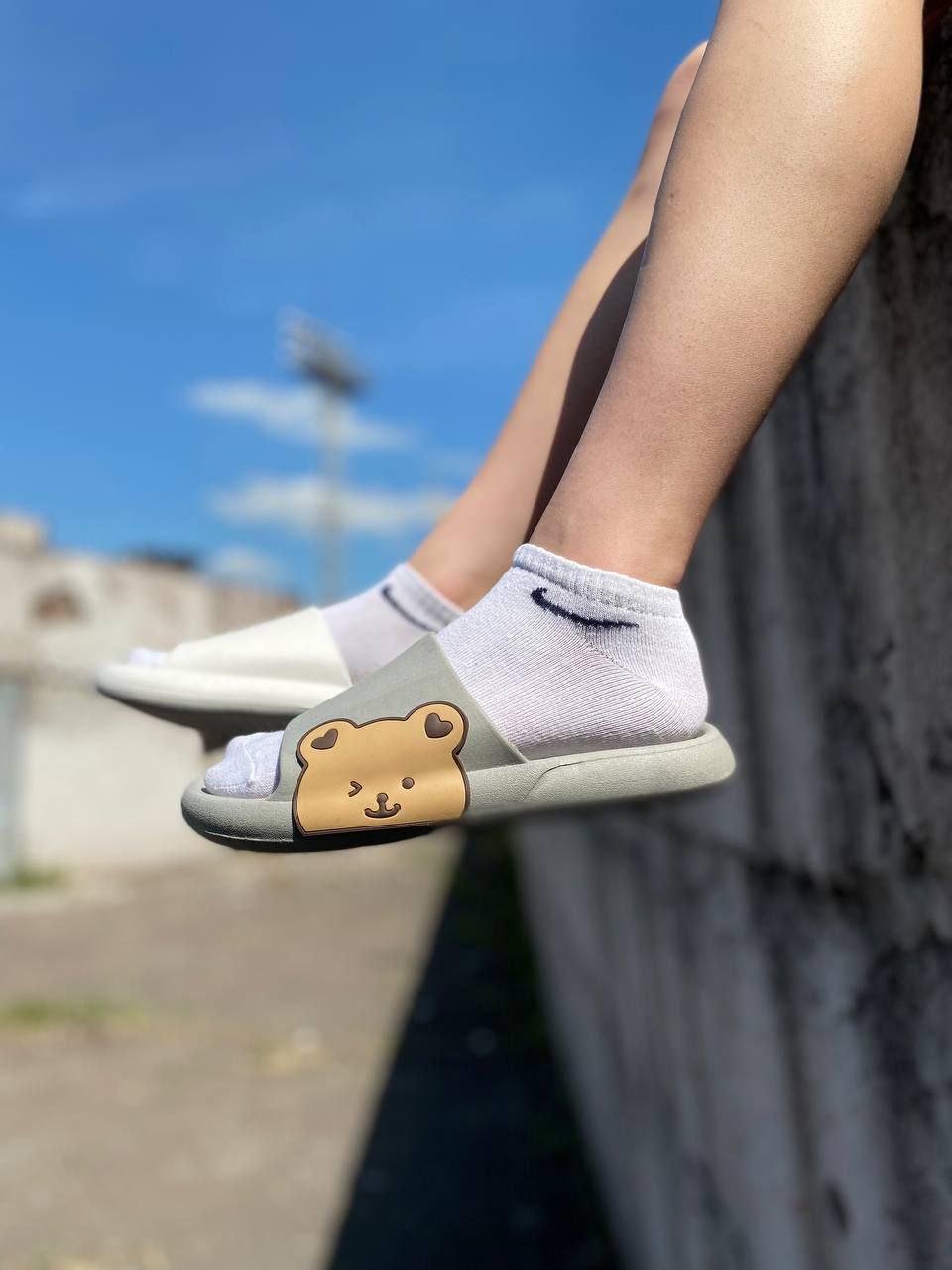 Slide Grey Bear