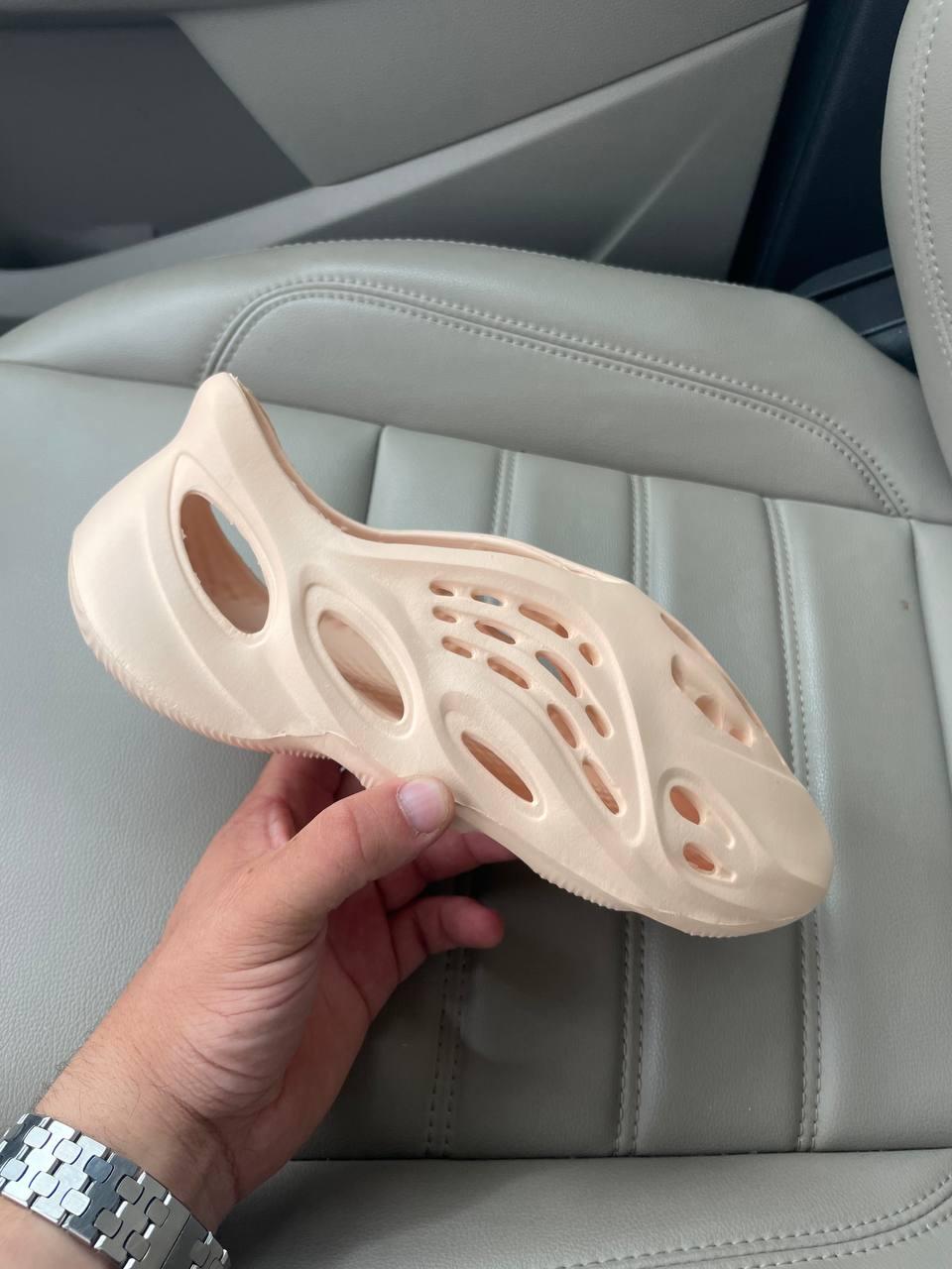Adidas Yeezy Foam Runner Sand Beige (No Logo)