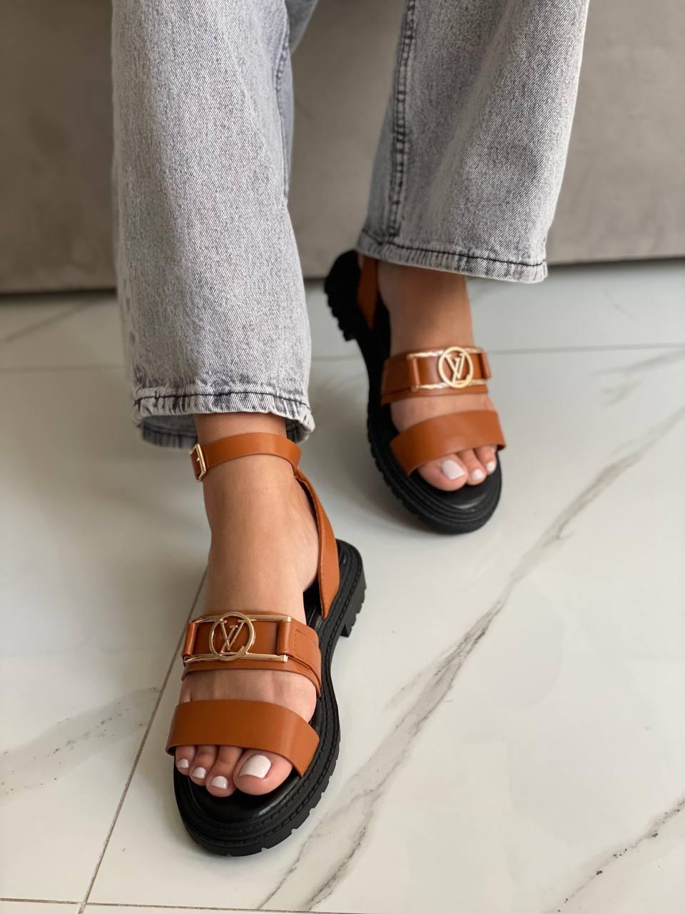Louis Vuitton Brown Black