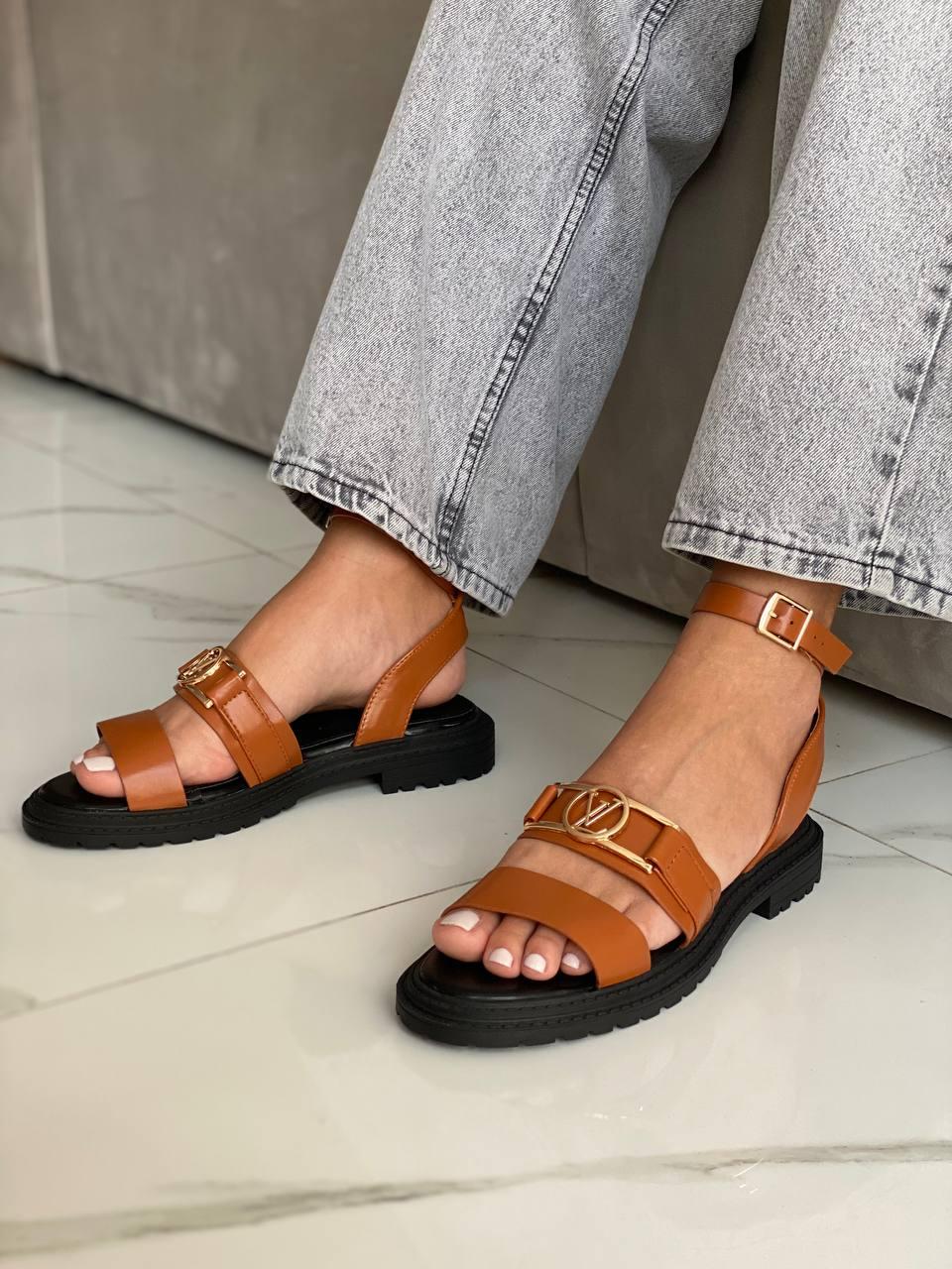 Louis Vuitton Brown Black