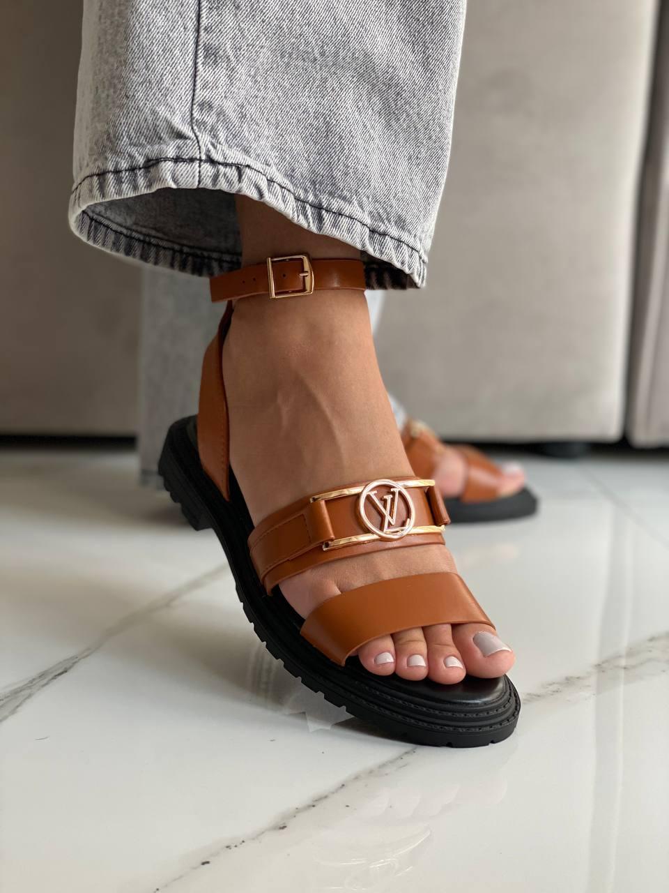 Louis Vuitton Brown Black