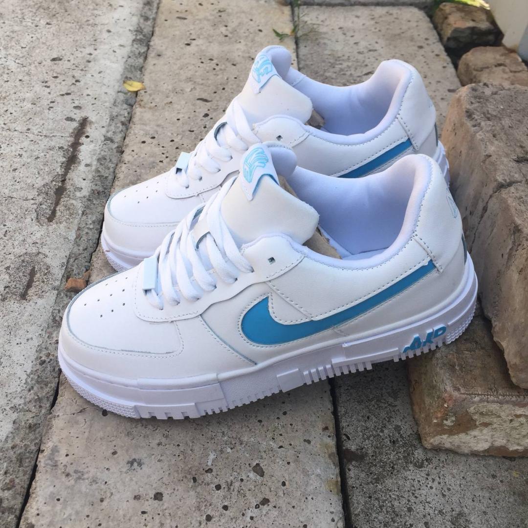Nike Air Force 1 Pixel White Blue