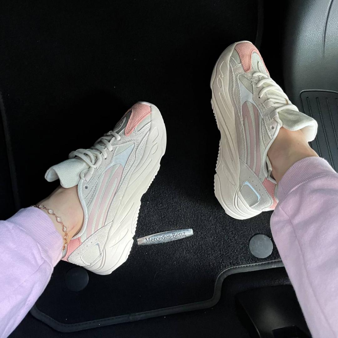 Adidas Yeezy Boost 700 V2 Pink Cream