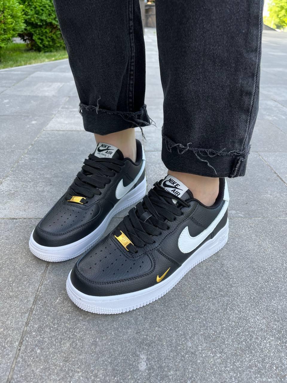 Nike Air Force 1 Black White Logo