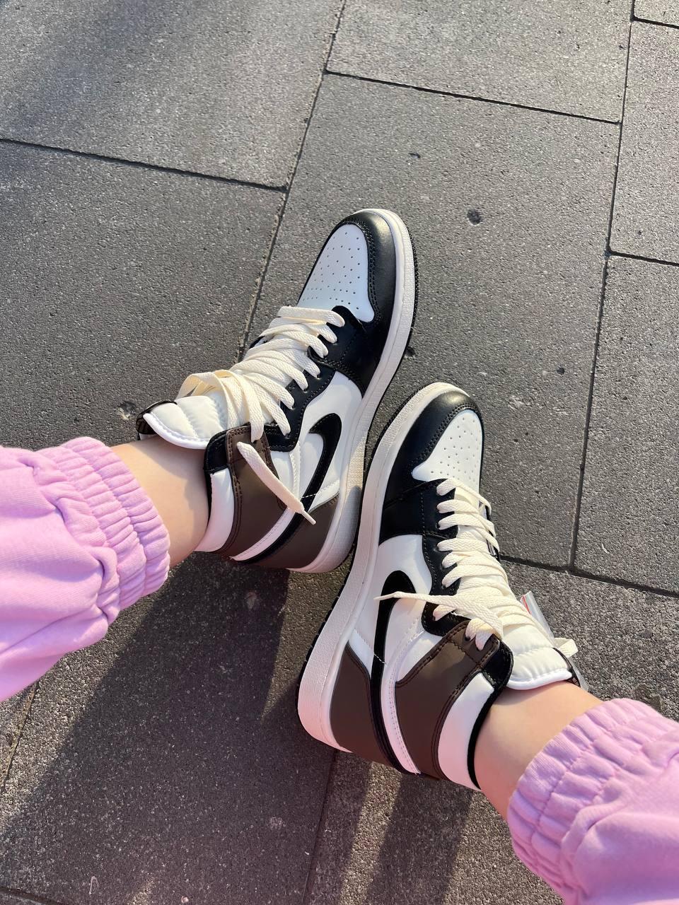 Nike Air Jordan 1 Retro Two Dark Mocha 3