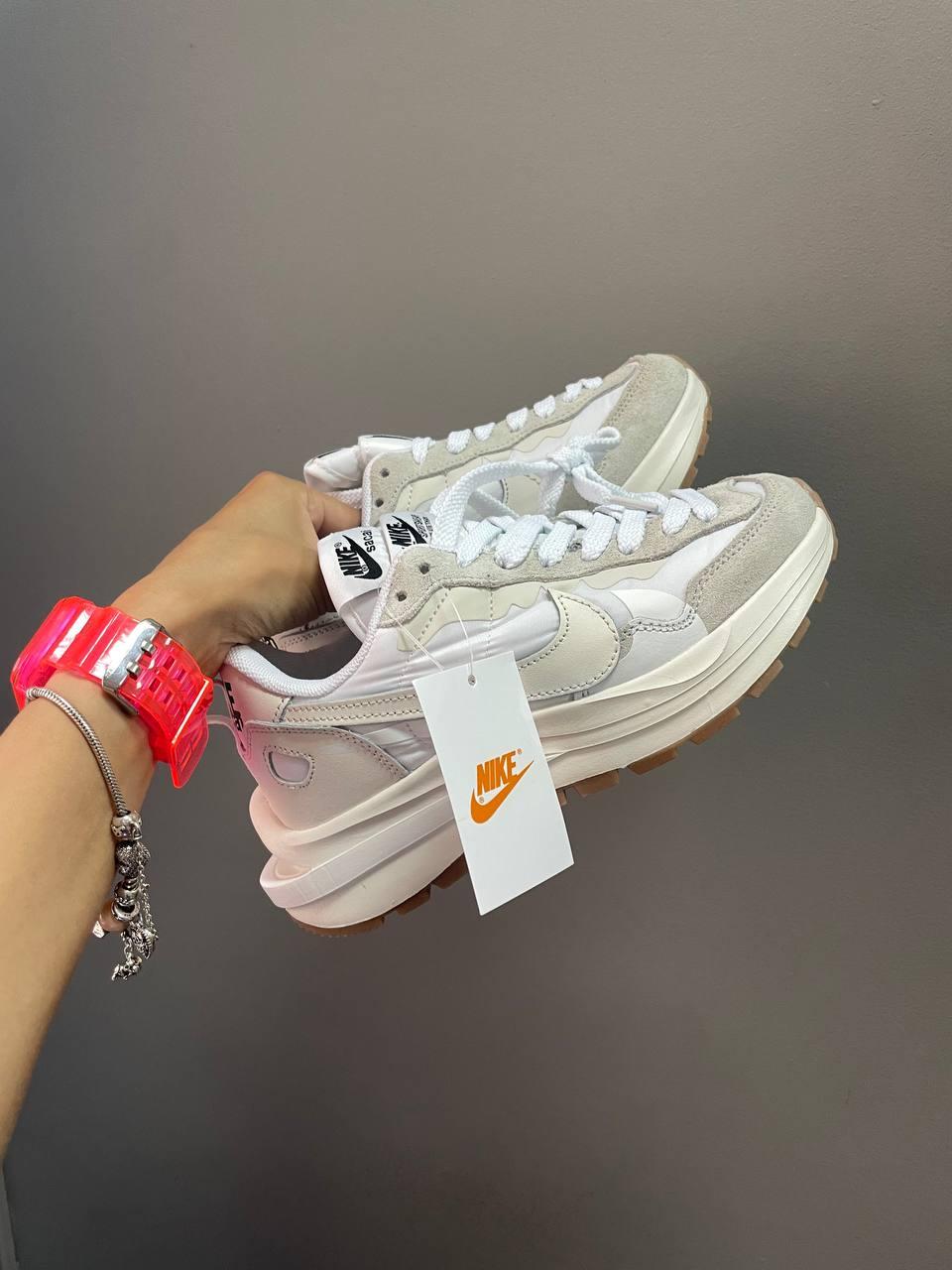 Nike Sacai LDWaffle White Cream