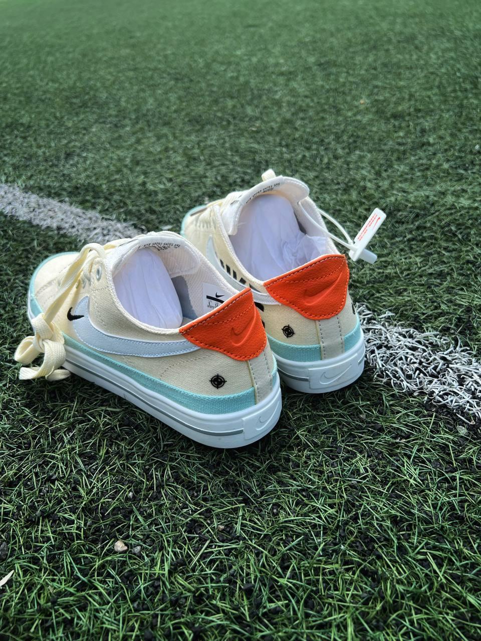 Nike Court Legacy Canvas Beige