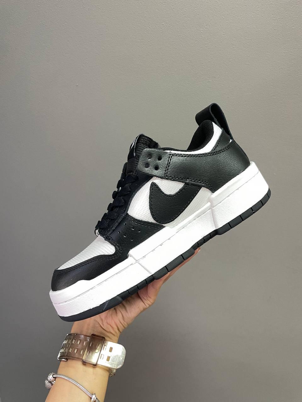 Nike Dunk Disrupt Black White