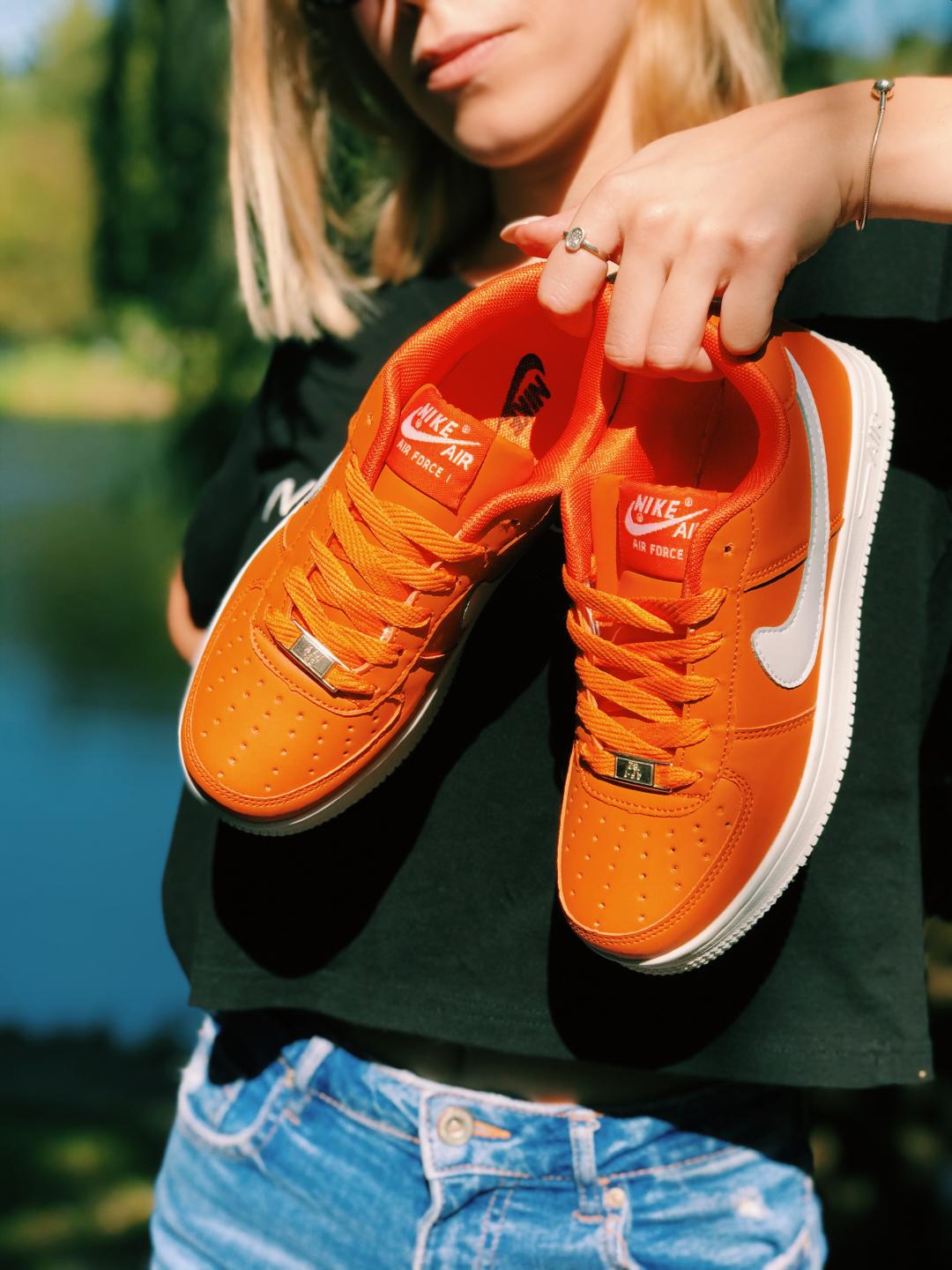 Nike Air Force 1 Low Orange
