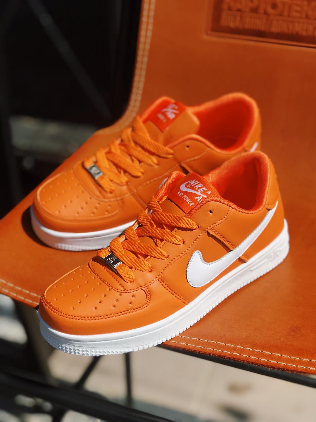 Nike Air Force 1 Low Orange