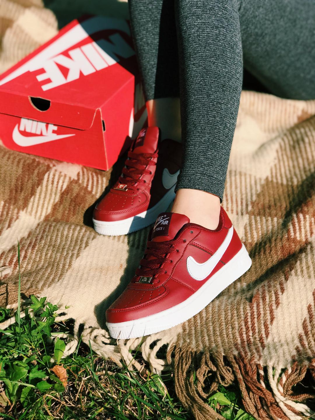 Nike Air Force 1 Red White 1