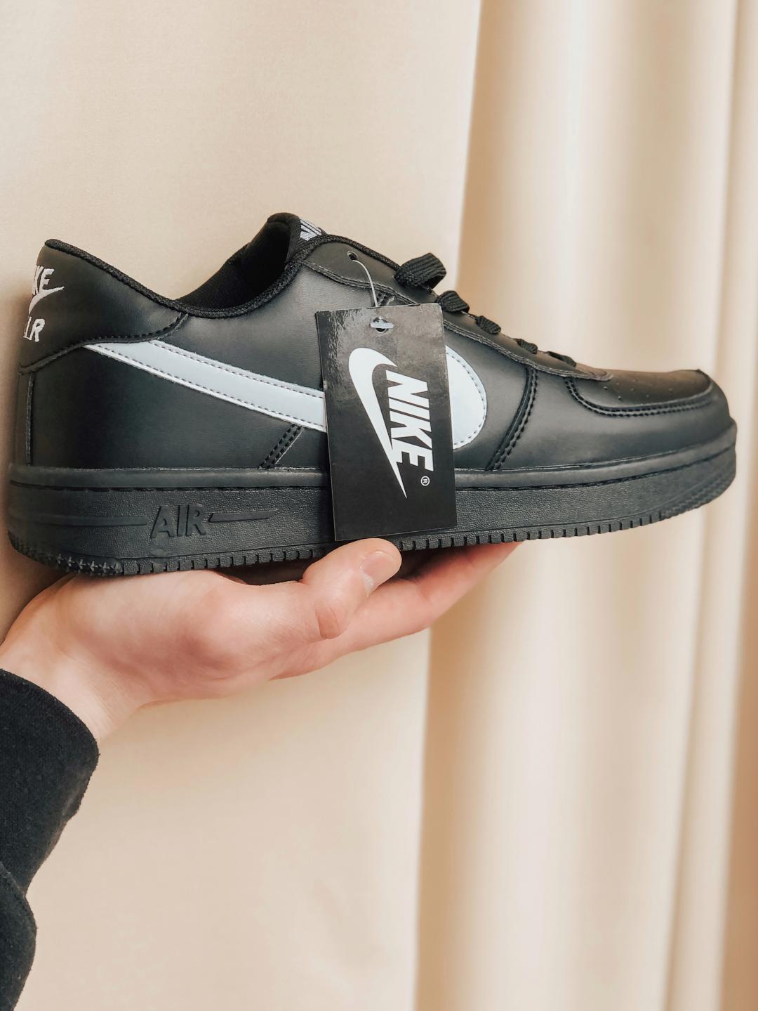 Nike Air Force 1 Black White Logo 1