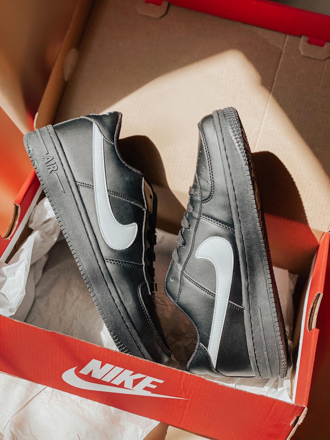 Nike Air Force 1 Black White Logo 1