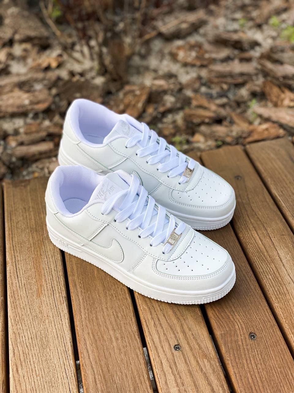Nike Air Force 1 Classic White 3