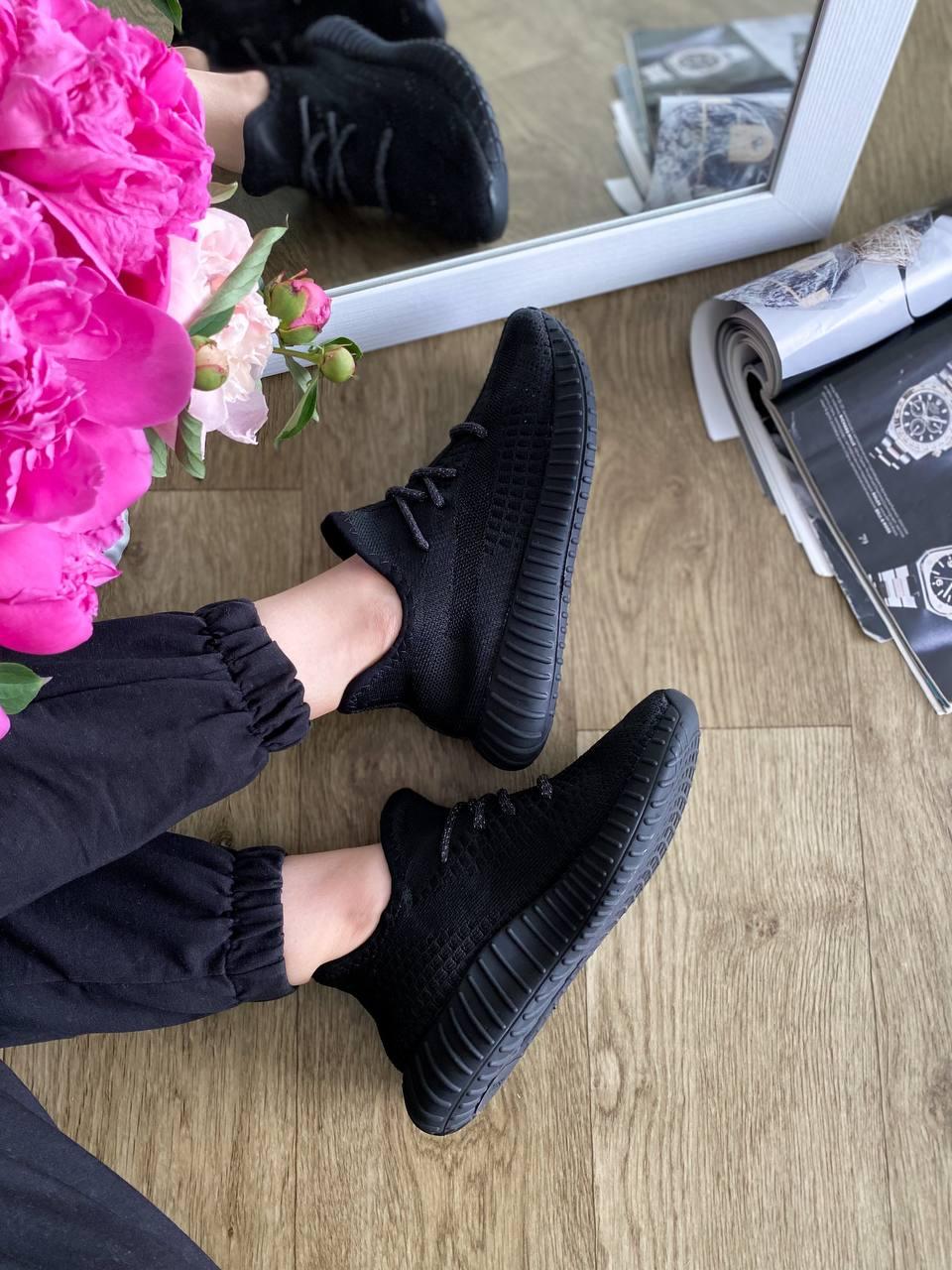 Adidas Yeezy Boost 350 Black (Рефлективні шнурки)