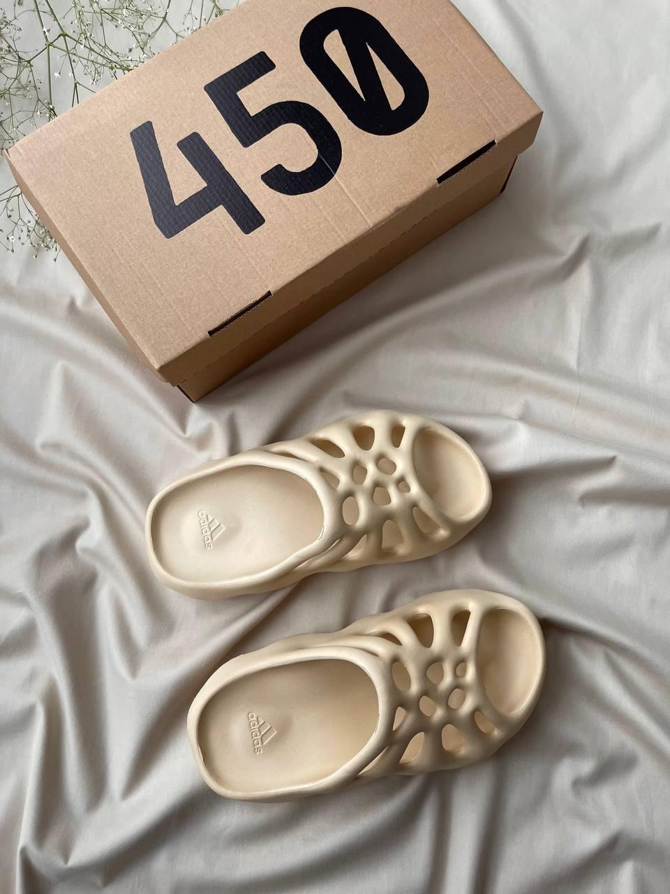 Adidas Yeezy 450 Slide Cream