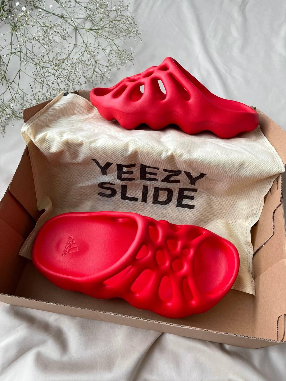 Adidas Yeezy 450 Slide Red