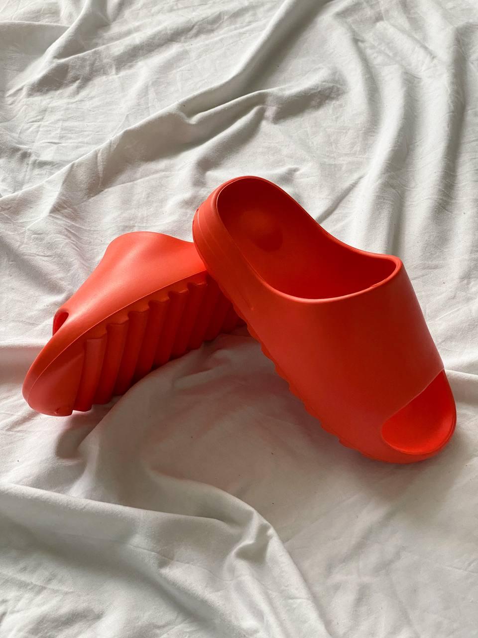 Slide Orange No logo