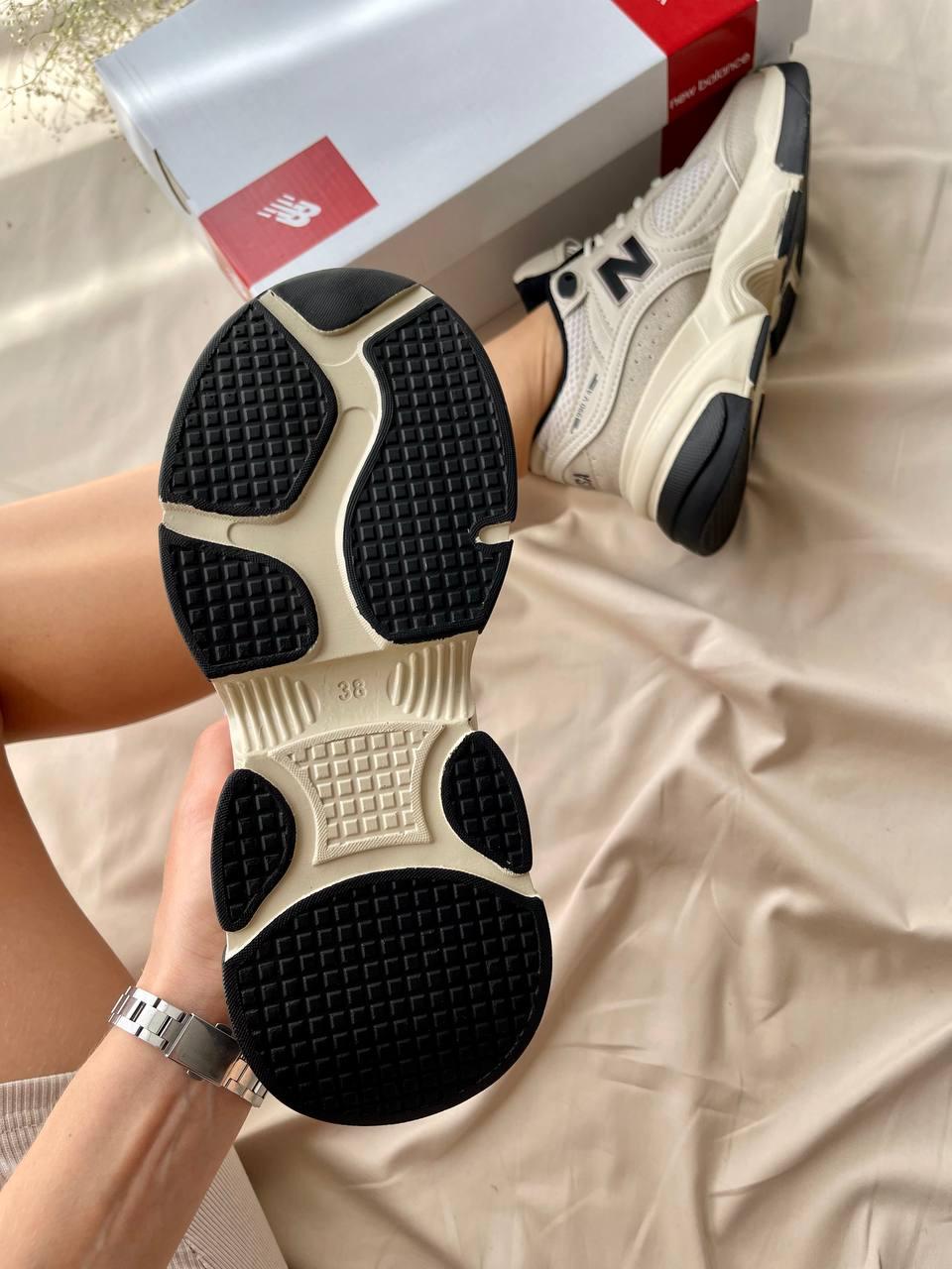 New Balance 990 New Beige