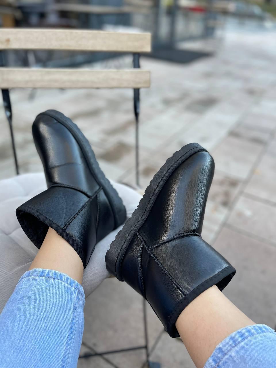 Ugg Black Leather No Name