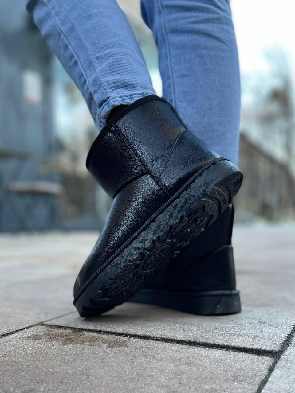 Ugg Black Leather No Name
