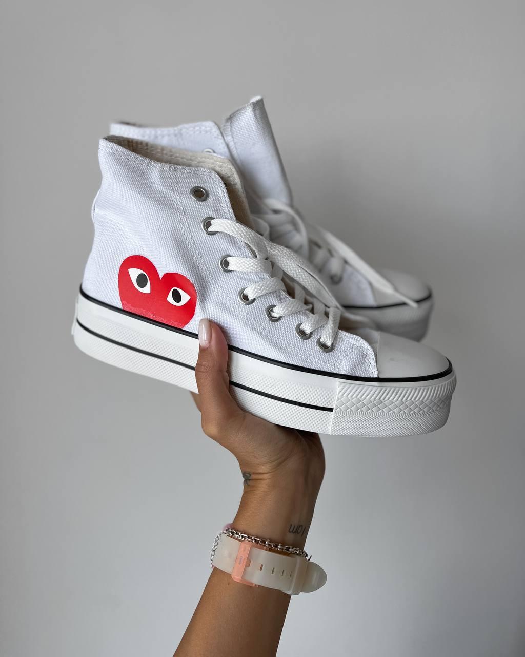 Comme Des Garçons Play White