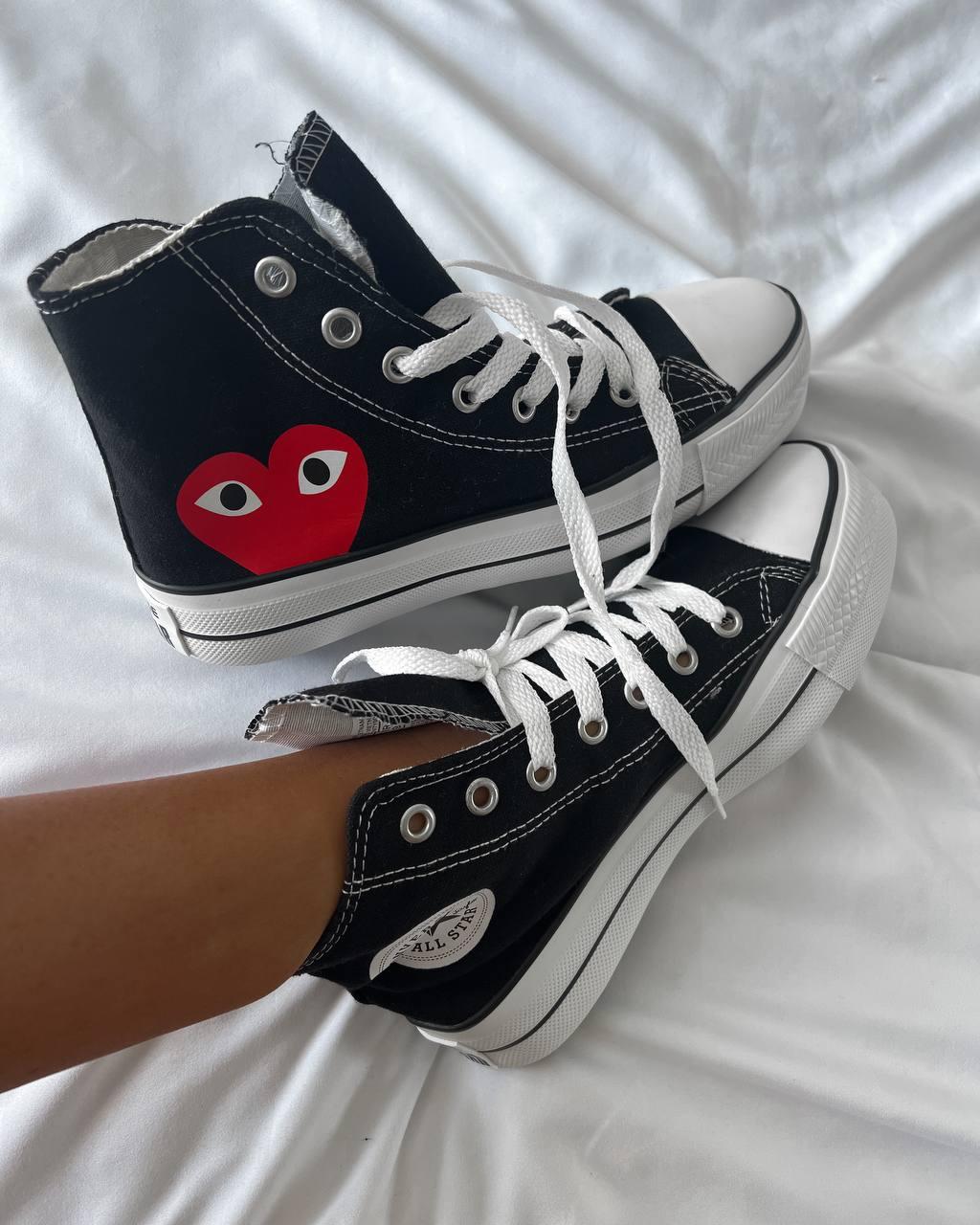 Comme Des Garçons Play Black