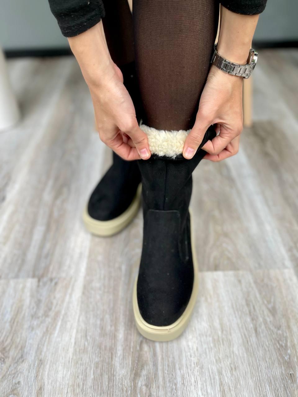 Suede Boots Short Black