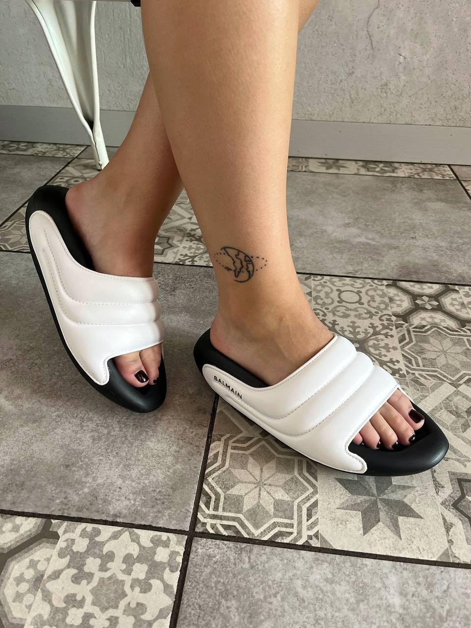 Balmain Slide White Black