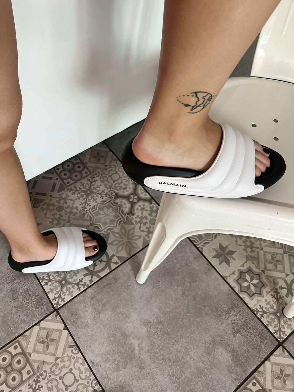 Balmain Slide White Black